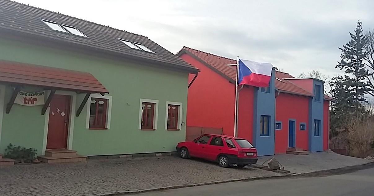 Ze zeleného domečku do oranžového
